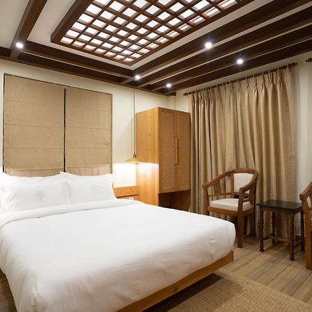 Karuna Hotel Patan Kathmandu Zimmer foto